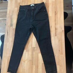 LOFT - The Curvy Skinny Jean